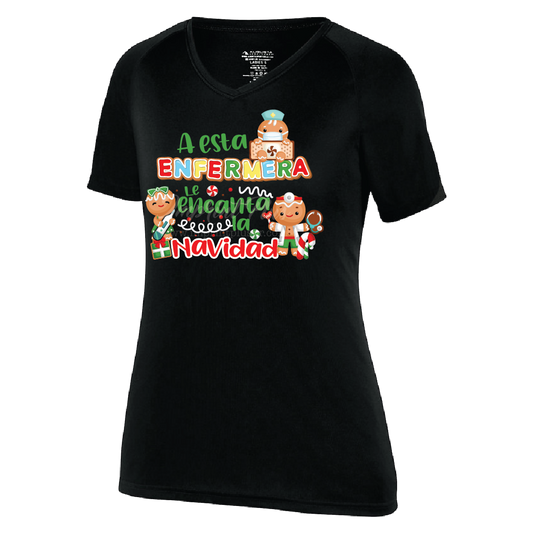 A esta Enfermera le encanta la Navidad T Shirt