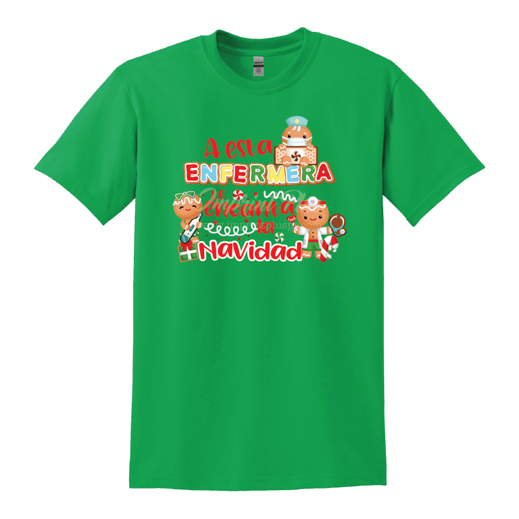 A esta Enfermera le encanta la Navidad T Shirt